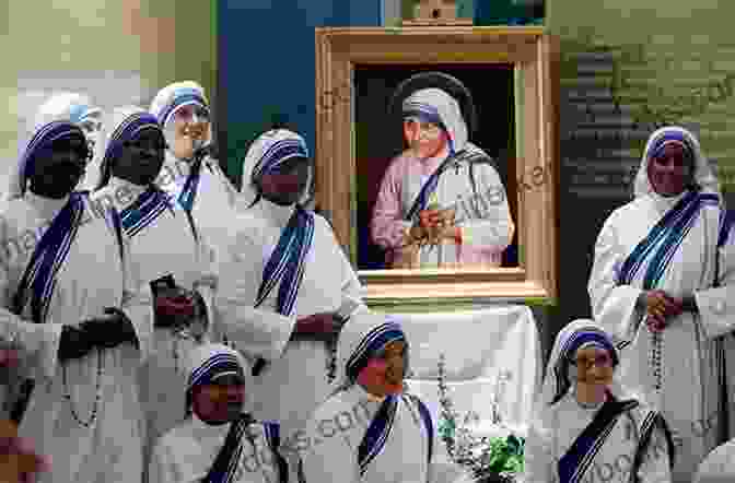 Mother Teresa With Members Of The Missionaries Of Charity No Greater Love Mother Teresa